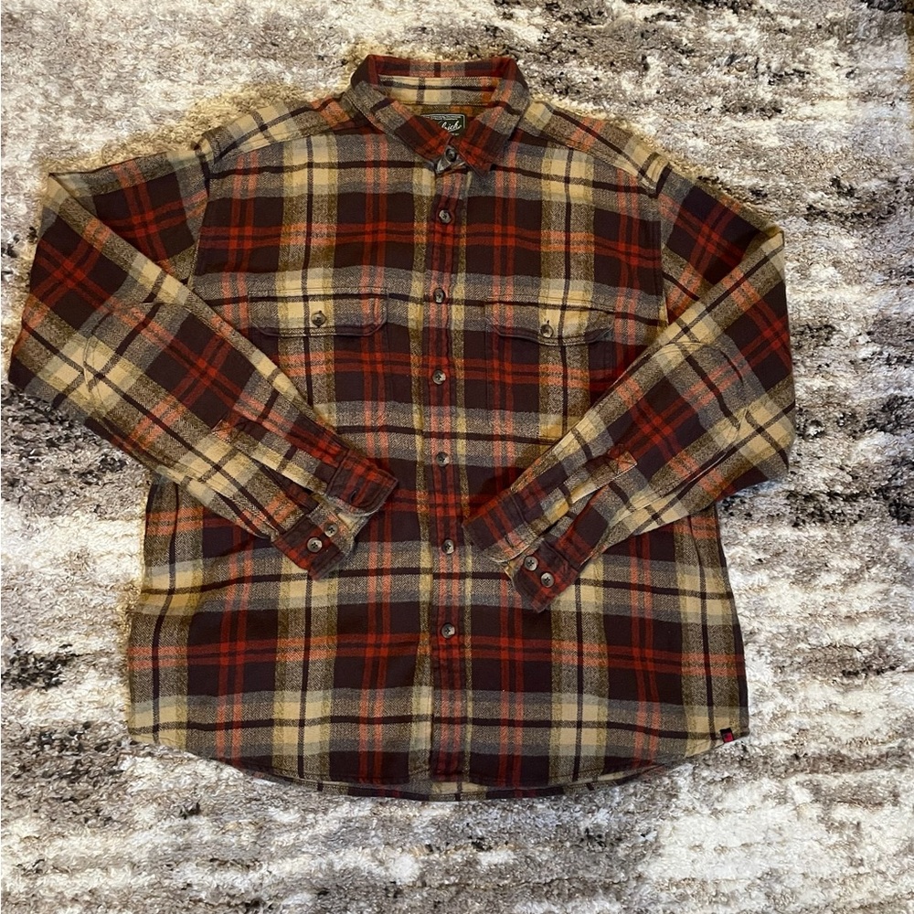 Woolrich Long Sleeve Plaid Flannel Button Up Shirt Mens Size XL 100% Cotton